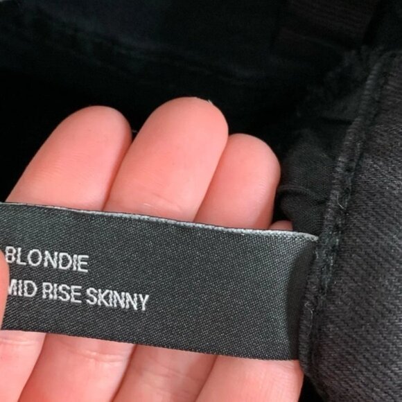 NEON BLONDE Skinny Jeans Distressed Raw hem Black Denim High rise waist Size 26 - Picture 14 of 15